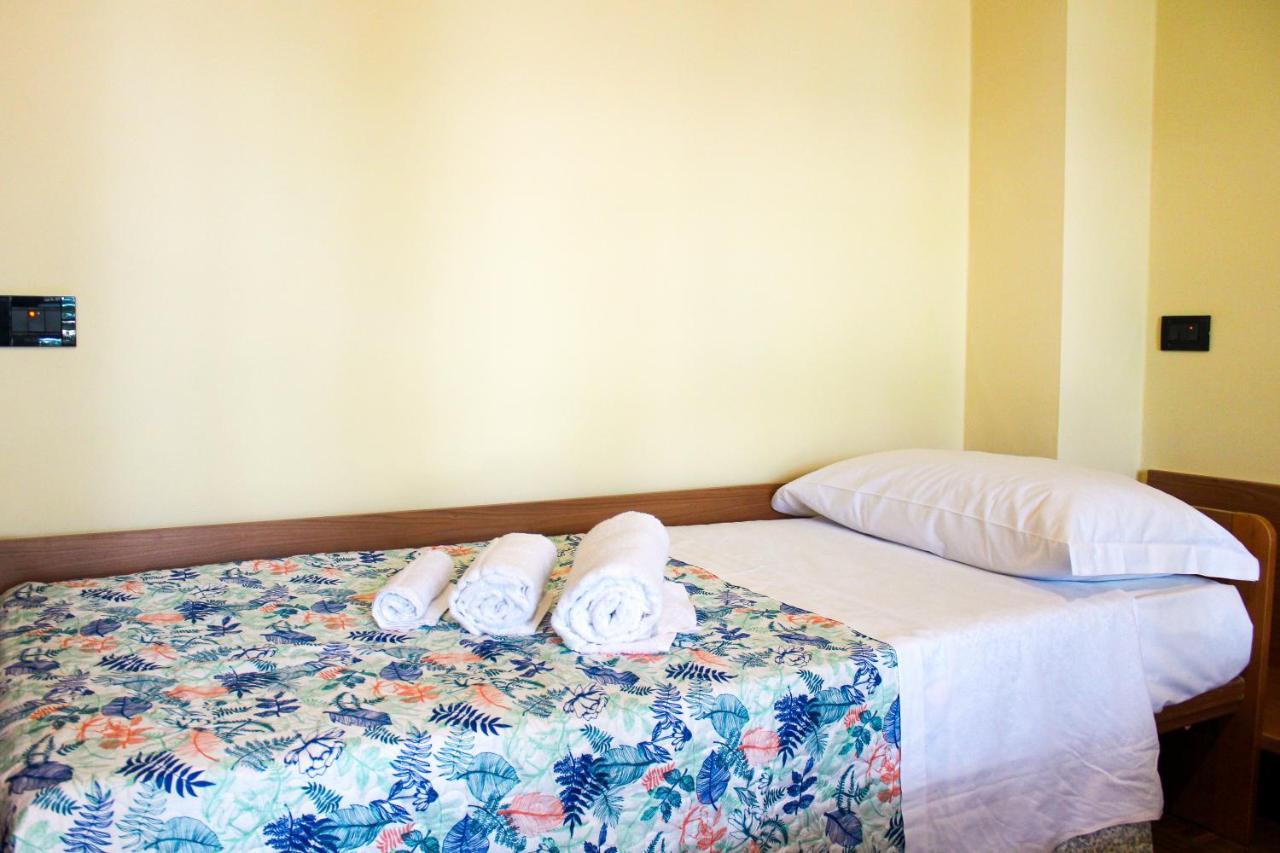 4 Venti Hotel Curtatone ภายนอก รูปภาพ